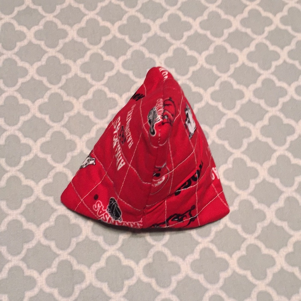 Arkansas Razorbacks Handmade Quilted Pouch Bag - Picture 4 of 5